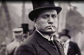 20201030 MF mussolini